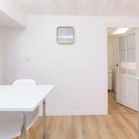 Travessa Fieis De Deus Апартаменти